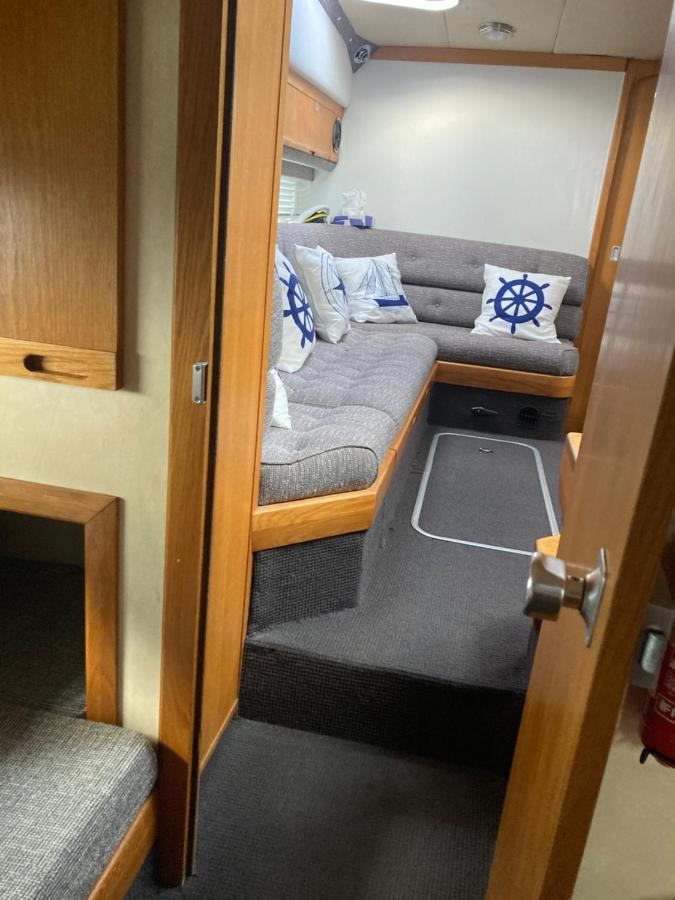 Luxury Boat Chertsey Exterior foto